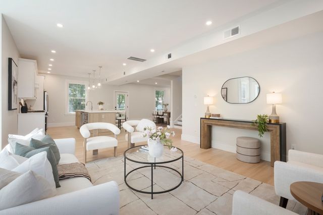 5 Ware Street 2, Boston, MA 02125