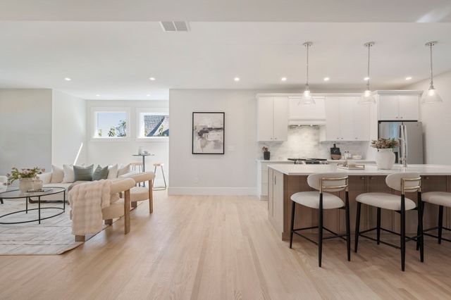5 Ware Street 2, Boston, MA 02125