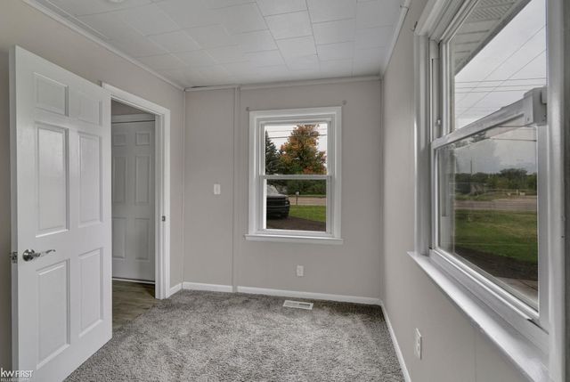 8508 N Saginaw Road, Genesee Twp, MI 48458