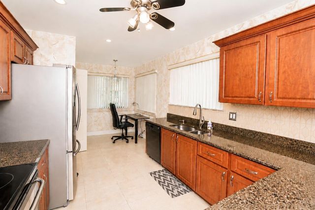 9310 SW 23rd Street 4003, Davie, FL 33324