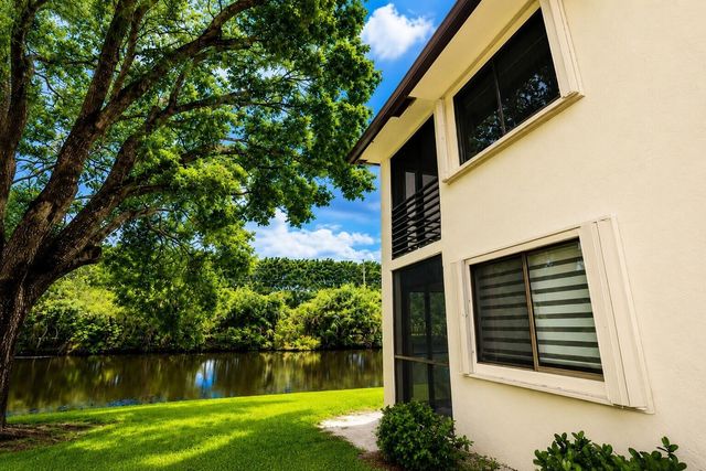 9310 SW 23rd Street 4003, Davie, FL 33324