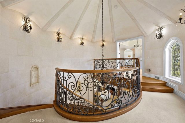 108 Kings Place, Newport Beach, CA 92663