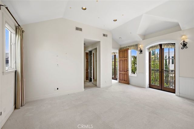108 Kings Place, Newport Beach, CA 92663