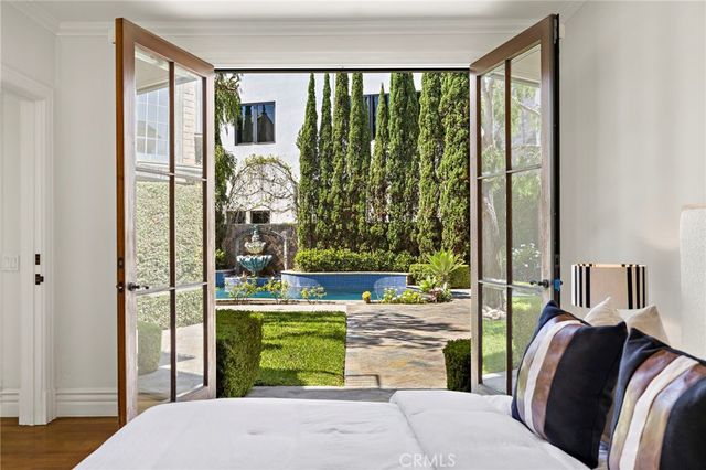 108 Kings Place, Newport Beach, CA 92663