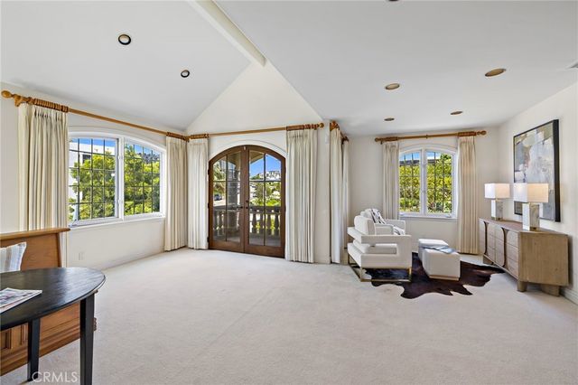 108 Kings Place, Newport Beach, CA 92663