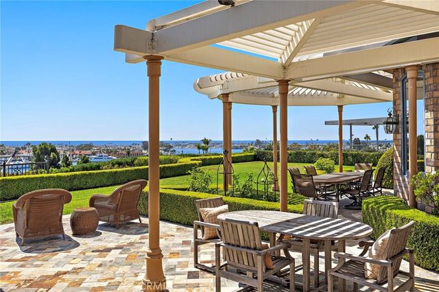 108 Kings Place, Newport Beach, CA 92663