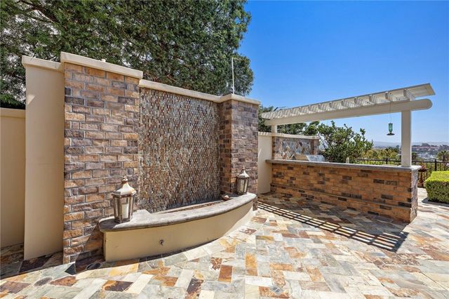 108 Kings Place, Newport Beach, CA 92663