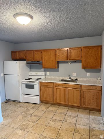 1810 S 800 E, Salt Lake City, UT 84105