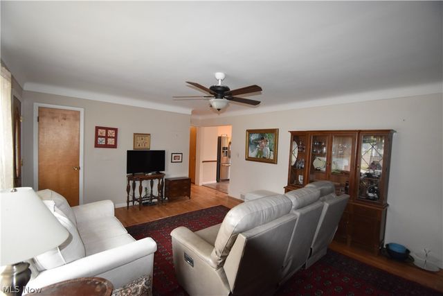 888 Edenridge Drive, Boardman, OH 44512