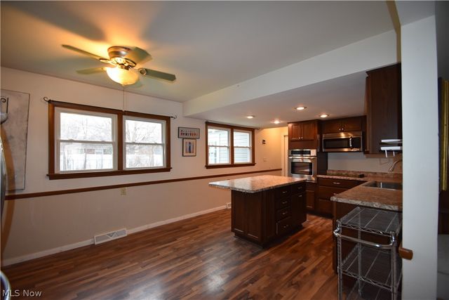 888 Edenridge Drive, Boardman, OH 44512