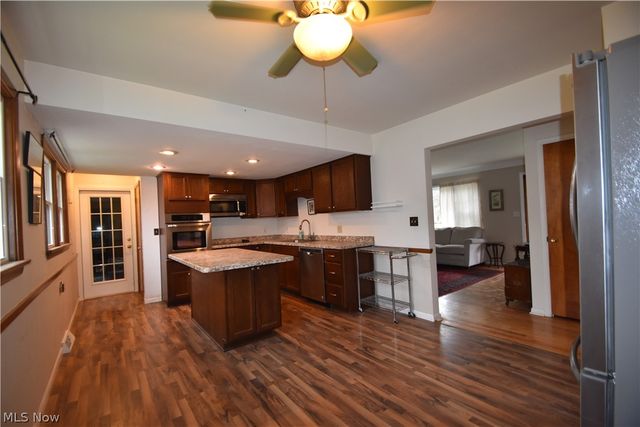 888 Edenridge Drive, Boardman, OH 44512