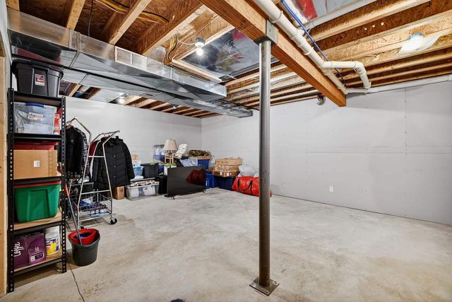 5124 MERWOOD Lane, Madison, WI 53718