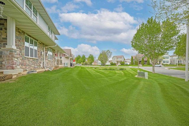 5124 MERWOOD Lane, Madison, WI 53718