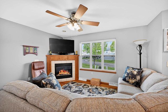 5124 MERWOOD Lane, Madison, WI 53718