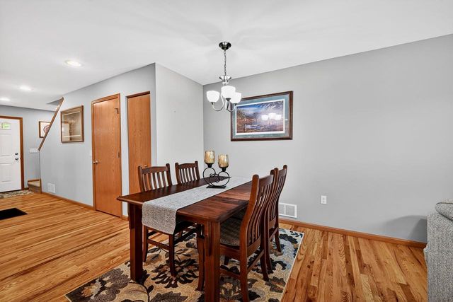 5124 MERWOOD Lane, Madison, WI 53718