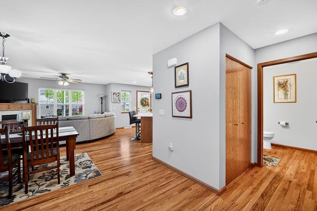 5124 MERWOOD Lane, Madison, WI 53718