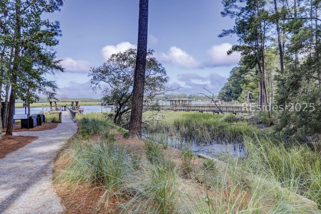 25 Clifton Dr, Okatie, SC 29909