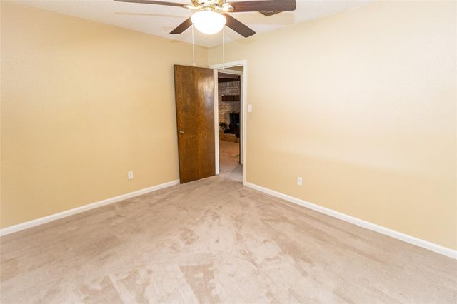 14507 Duncannon Drive, Houston, TX 77015