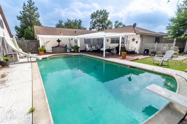 14507 Duncannon Drive, Houston, TX 77015