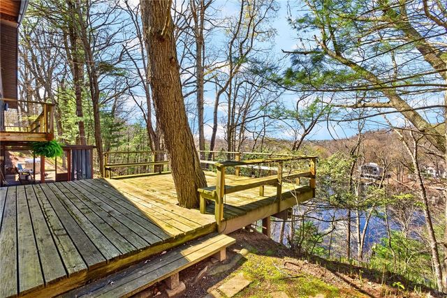 1 Lacoma Lane, Perinton, NY 14534