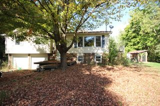 10775 E V Avenue, Vicksburg, MI 49097