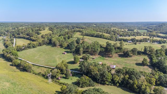 5170 Steam Mill Hollow Road, Williamsport, TN 38487