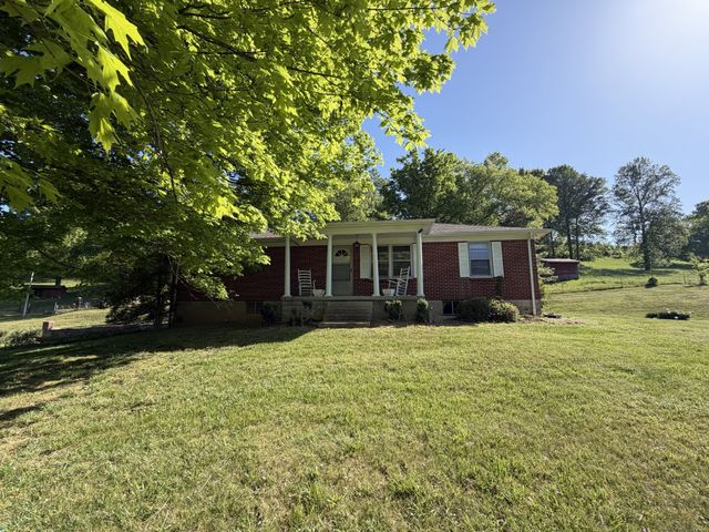 5170 Steam Mill Hollow Road, Williamsport, TN 38487