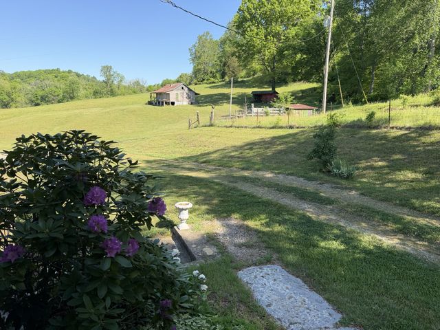 5170 Steam Mill Hollow Road, Williamsport, TN 38487