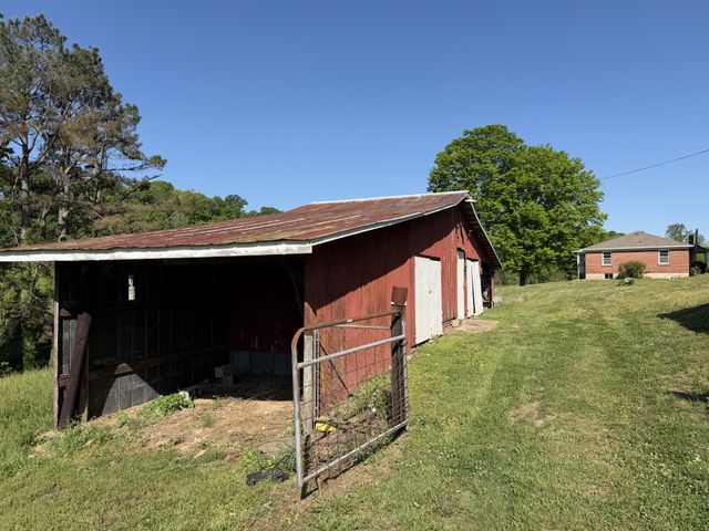 5170 Steam Mill Hollow Road, Williamsport, TN 38487