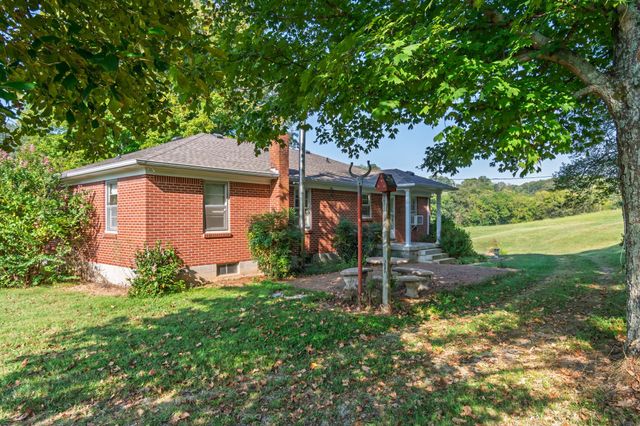 5170 Steam Mill Hollow Road, Williamsport, TN 38487