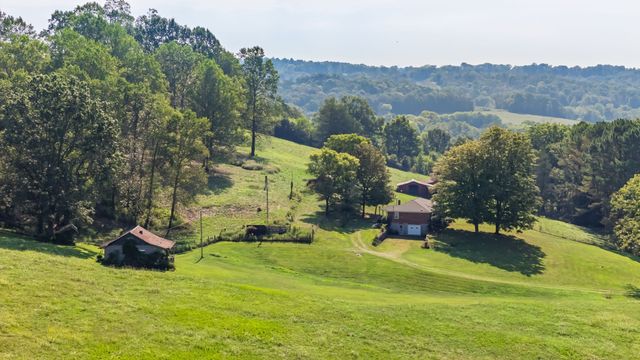 5170 Steam Mill Hollow Road, Williamsport, TN 38487
