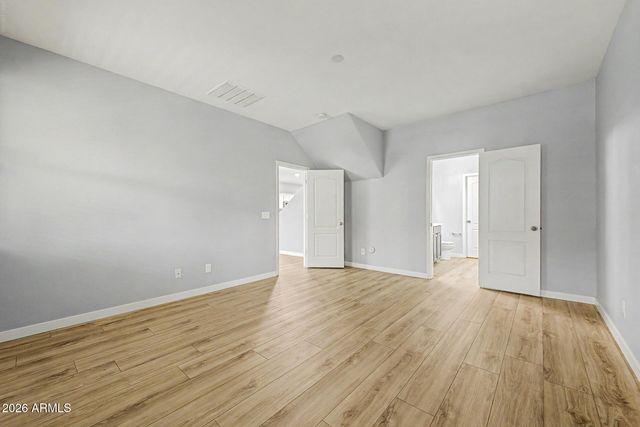 2318 W ALICIA Drive, Phoenix, AZ 85041