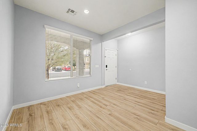 2318 W ALICIA Drive, Phoenix, AZ 85041