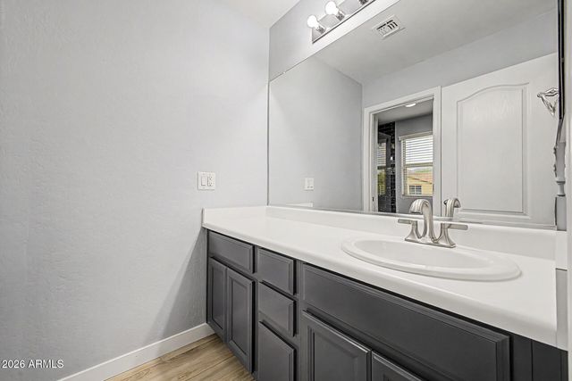 2318 W ALICIA Drive, Phoenix, AZ 85041