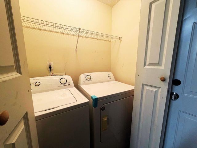 5410 Twin Lakes Drive, Atlanta, GA 30349