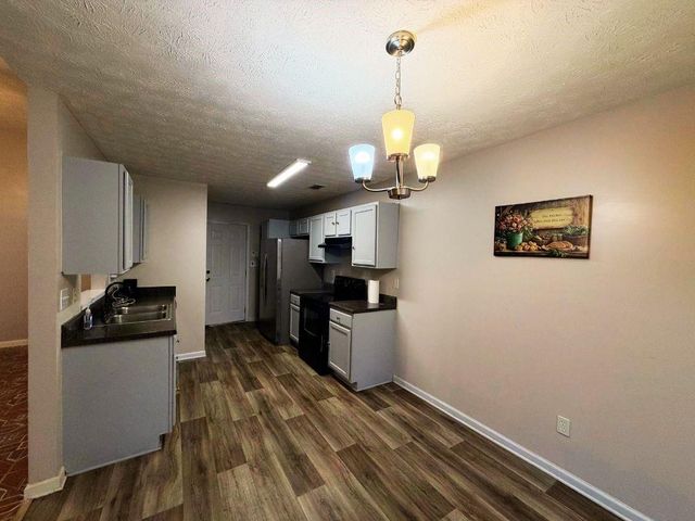 5410 Twin Lakes Drive, Atlanta, GA 30349