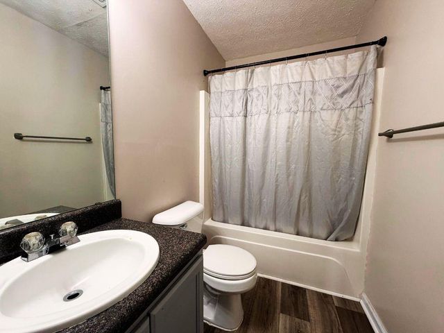 5410 Twin Lakes Drive, Atlanta, GA 30349