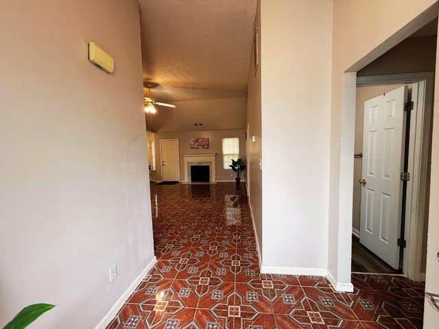 5410 Twin Lakes Drive, Atlanta, GA 30349