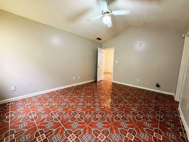 5410 Twin Lakes Drive, Atlanta, GA 30349