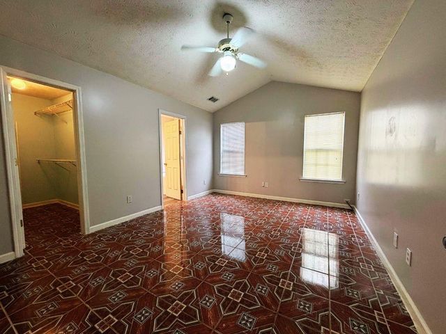 5410 Twin Lakes Drive, Atlanta, GA 30349