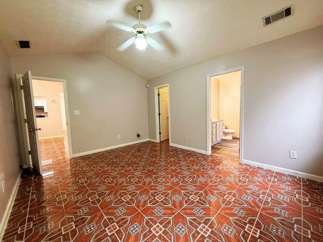 5410 Twin Lakes Drive, Atlanta, GA 30349