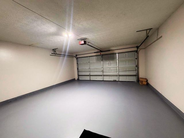 5410 Twin Lakes Drive, Atlanta, GA 30349