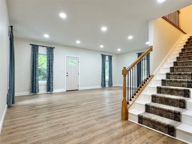 240 WATERFORD Street, Edinboro, PA 16412