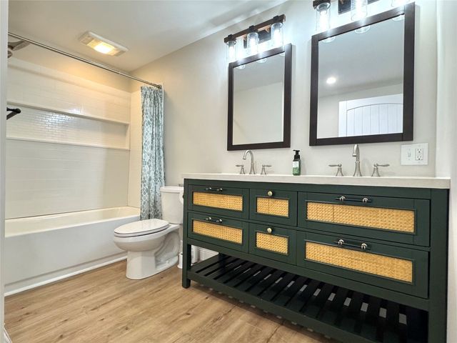 240 WATERFORD Street, Edinboro, PA 16412