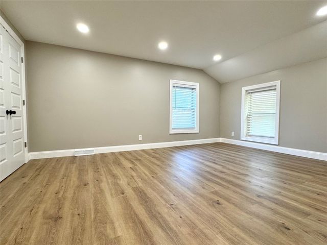 240 WATERFORD Street, Edinboro, PA 16412