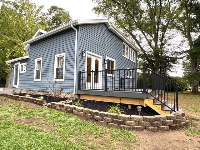 240 WATERFORD Street, Edinboro, PA 16412