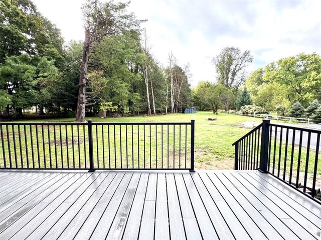 240 WATERFORD Street, Edinboro, PA 16412