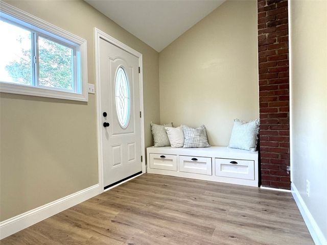 240 WATERFORD Street, Edinboro, PA 16412