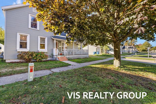 508 Monroe Avenue, Grand Haven, MI 49417