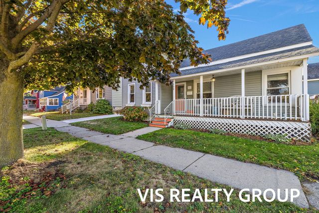 508 Monroe Avenue, Grand Haven, MI 49417